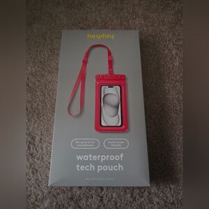 heyday Waterproof Tech Pouch - Pink/Red